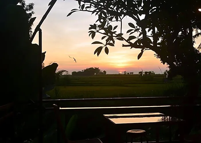 Hotel Sunset Shade Singapadu Tengah